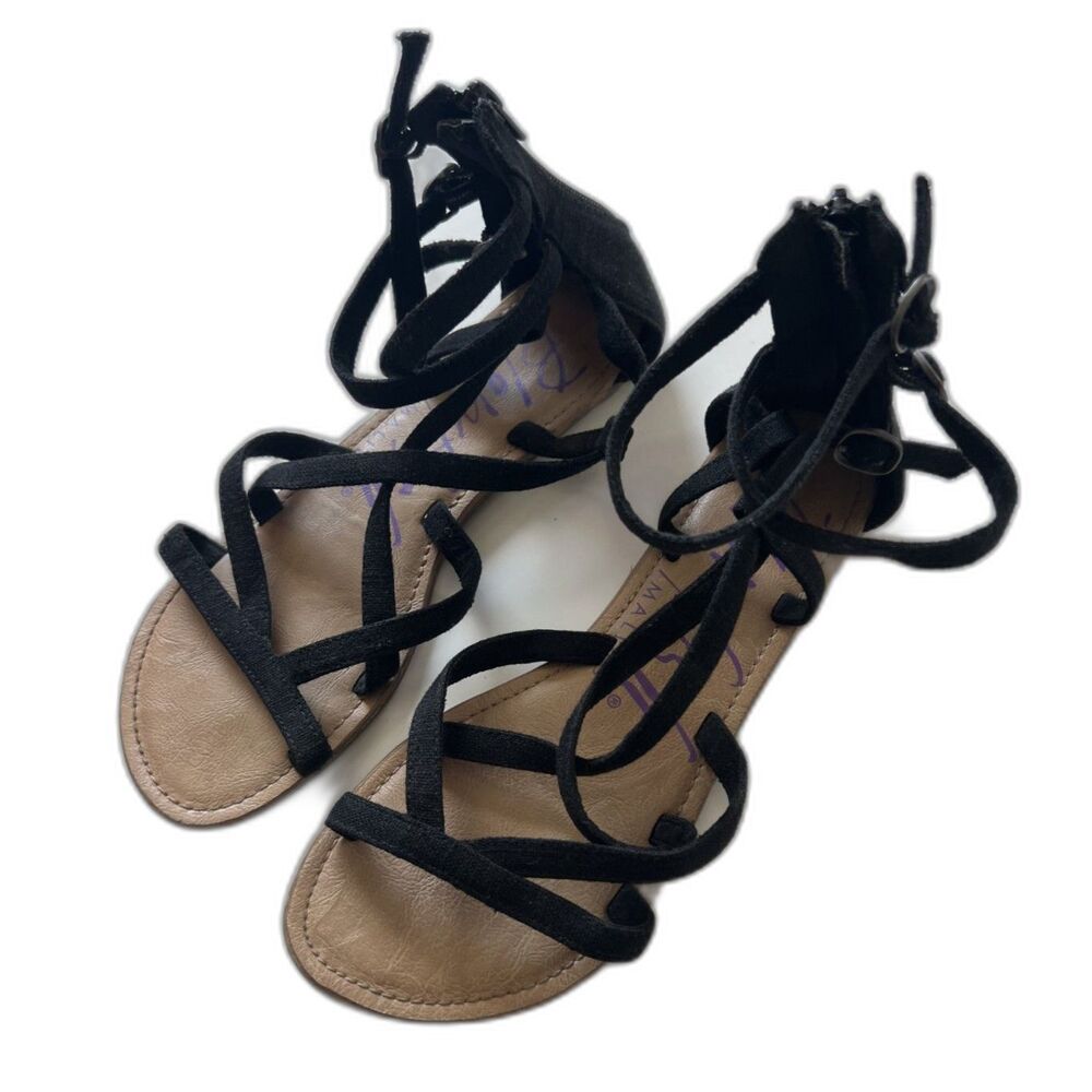 sz7 Vintage Y2K Womens Black Strappy Sandals Flats Shoes Blowfish Malibu - Picture 7 of 7